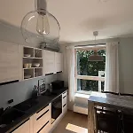 2-room By Telliskivi & Old Town, Free Private Parking * Tallinn
