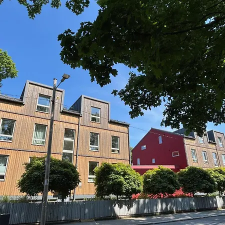 Lägenhet 2-room By Telliskivi & Old Town, Free Private Parking *
