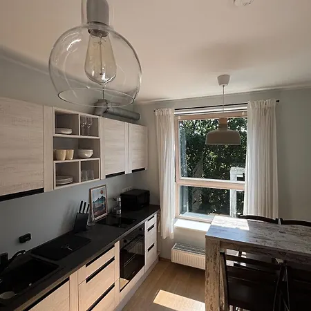 2-room By Telliskivi & Old Town, Free Private Parking * 塔林
