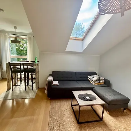 2-room By Telliskivi & Old Town, Free Private Parking * タリン
