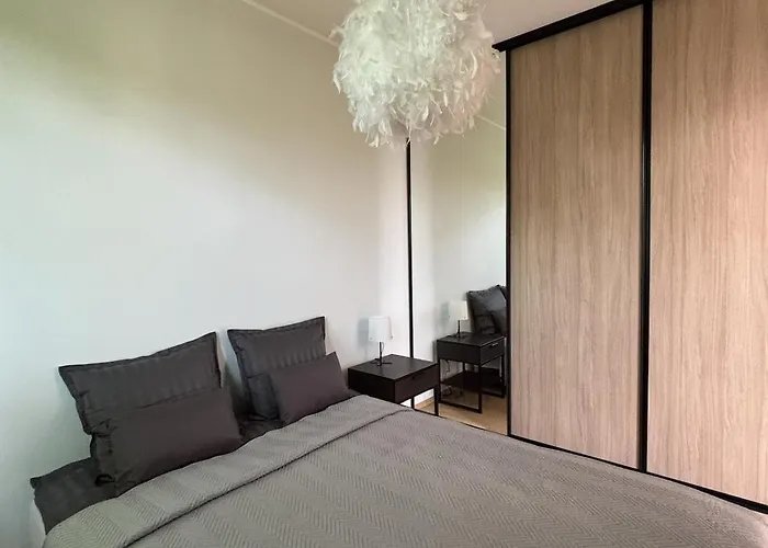 2-room By Telliskivi & Old Town, Free Private Parking Appartement *