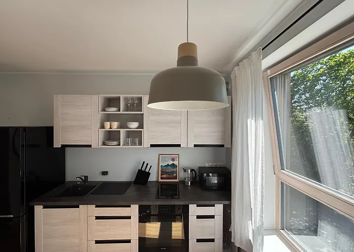 2-room By Telliskivi & Old Town, Free Private Parking Appartement Tallinn