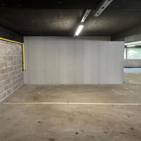 2-room By Telliskivi & Old Town, Free Private Parking Lägenhet