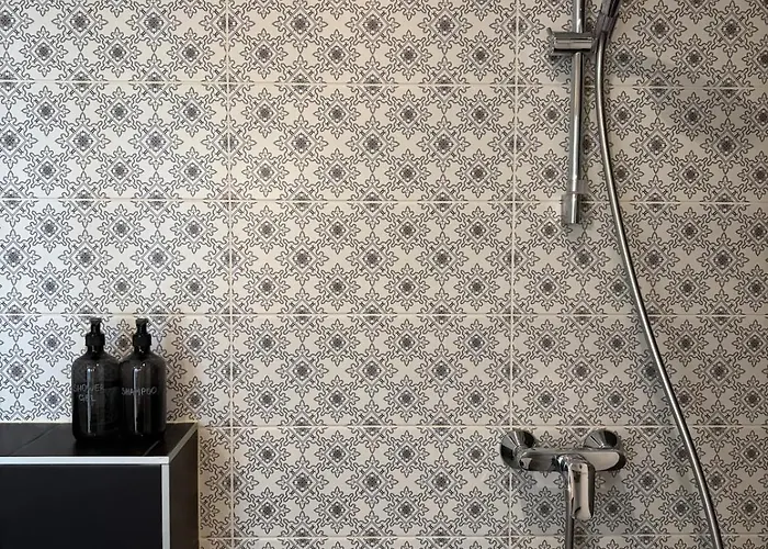 2-room By Telliskivi & Old Town, Free Private Parking タリン