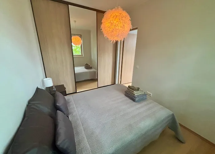 2-room By Telliskivi & Old Town, Free Private Parking アパート *